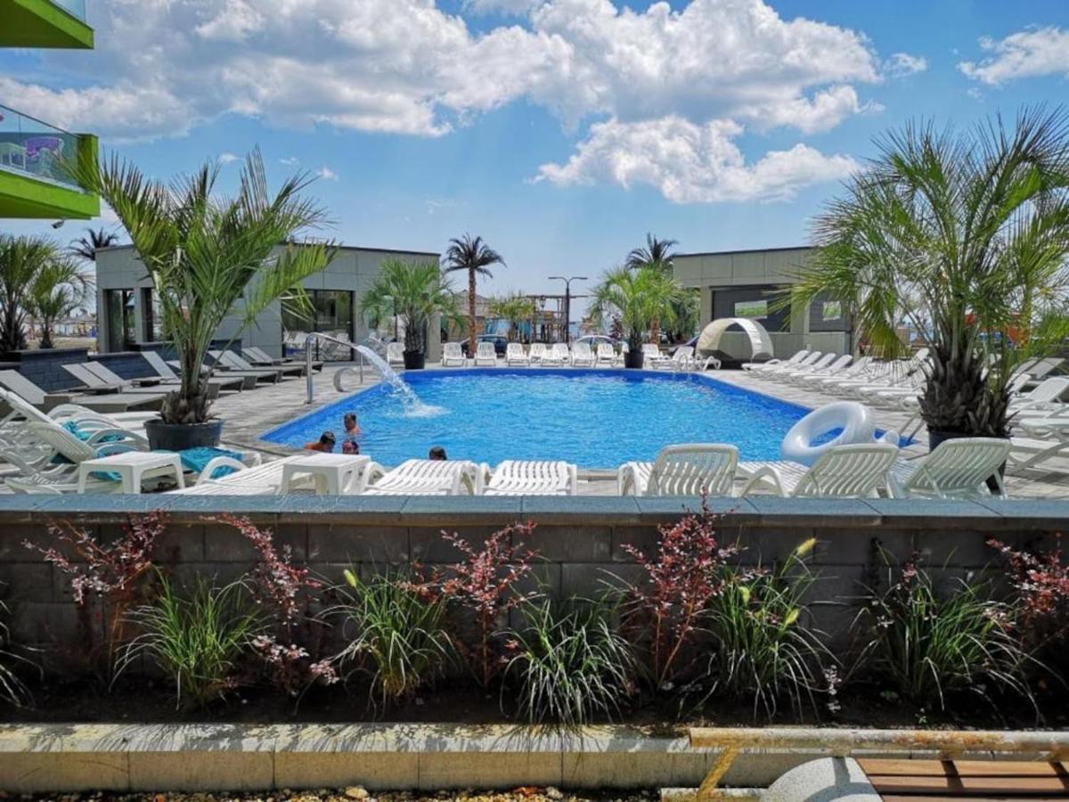Năvodari Blue Apartment In Spa N Pool Beach Resort מראה חיצוני תמונה